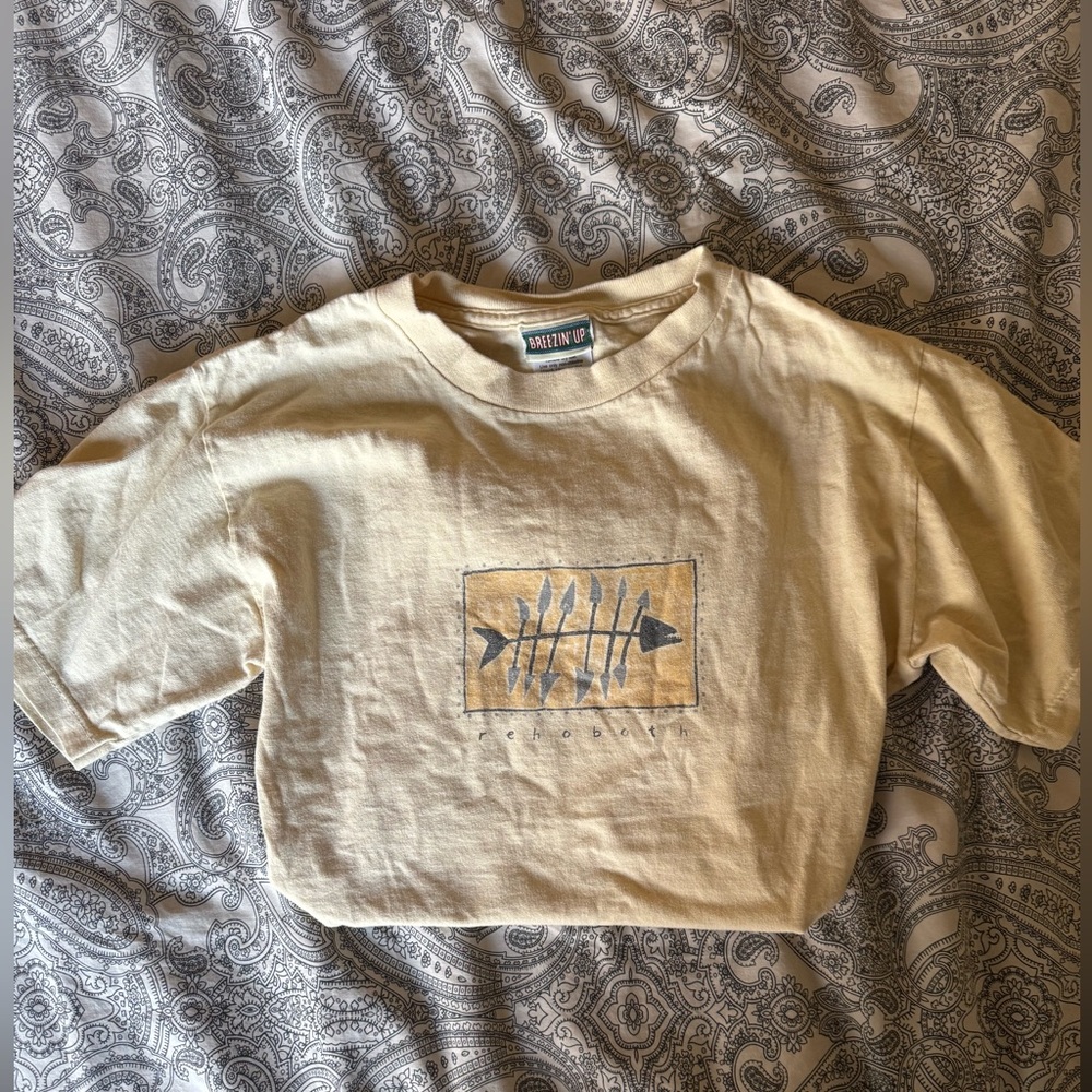 Rehoboth graphic fishbone tee